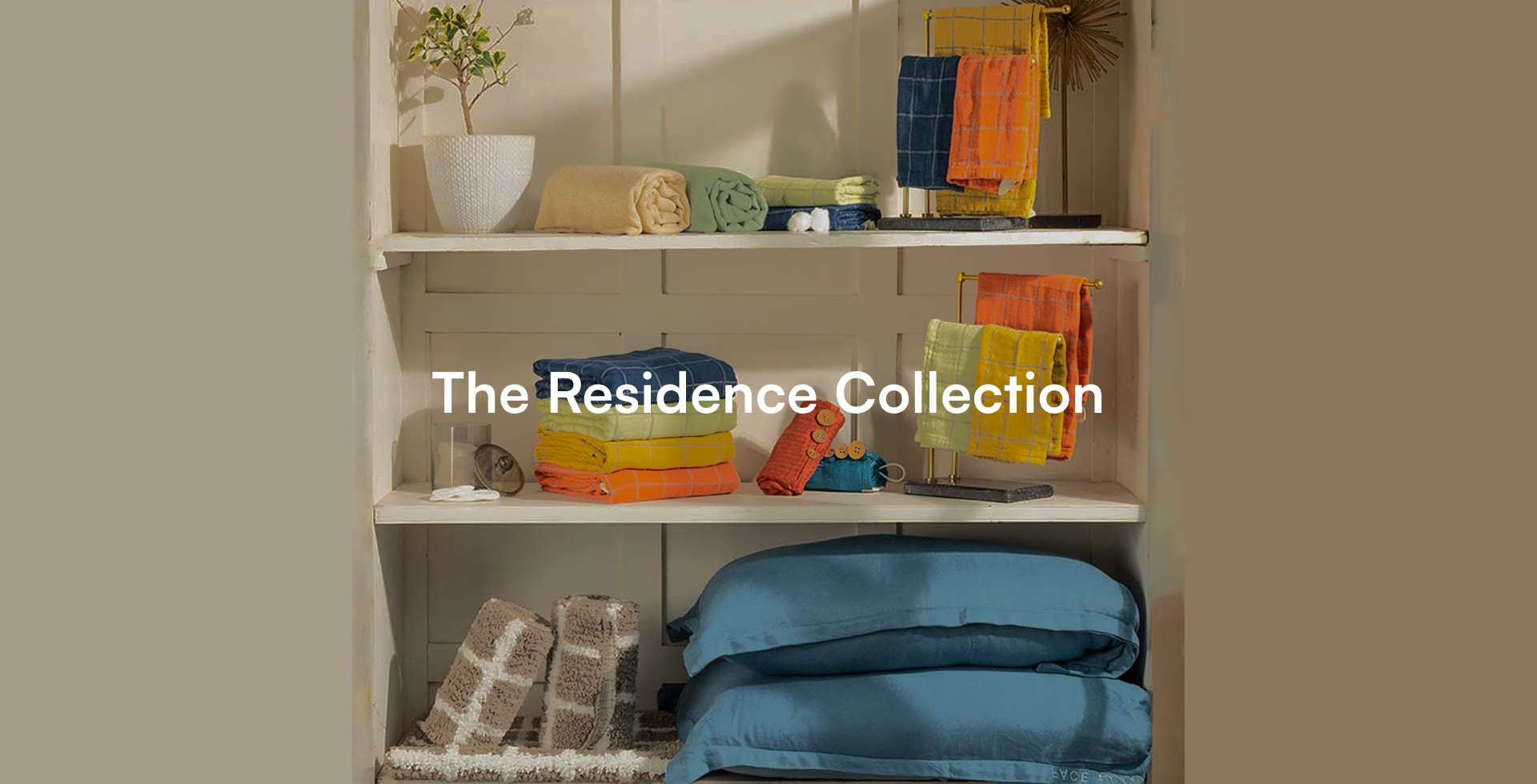 Load video: Advertisement of the new ollections for the family and couples for their rooms.